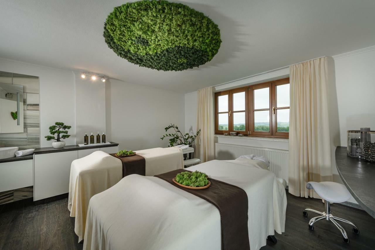 Hotel Winzer Wellness & Kuscheln Sankt Georgen im Attergau Exteriör bild